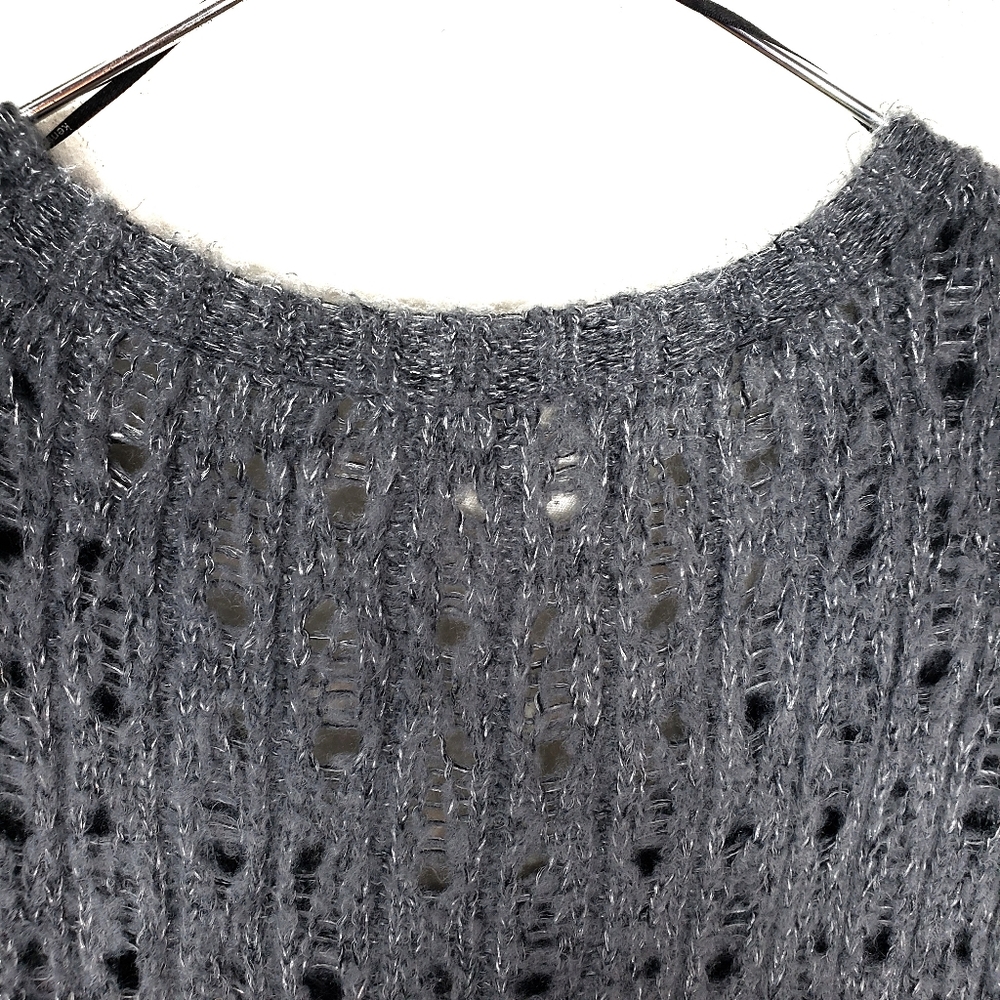 Pieces by Kensie Open Knit Gray & Silver Sweater M - Picture 5 of 5